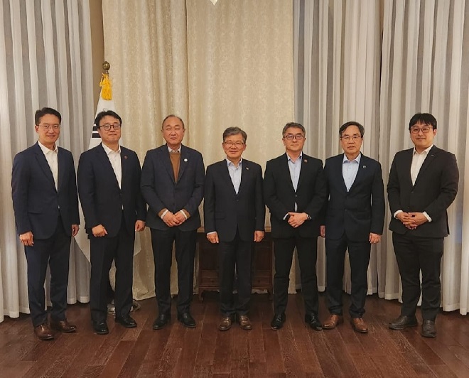 Dinner with Samsung E&A Delegation